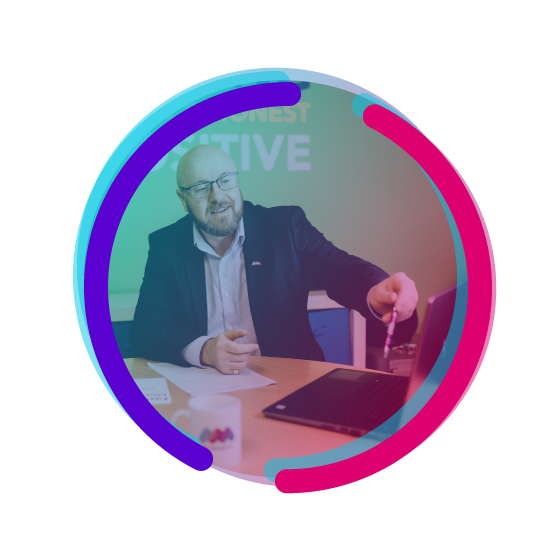 <strong>It's free</strong> to speak with a mortgage advisor</br><strong></br><strong>7 days a week, 8am - 10pm</strong>